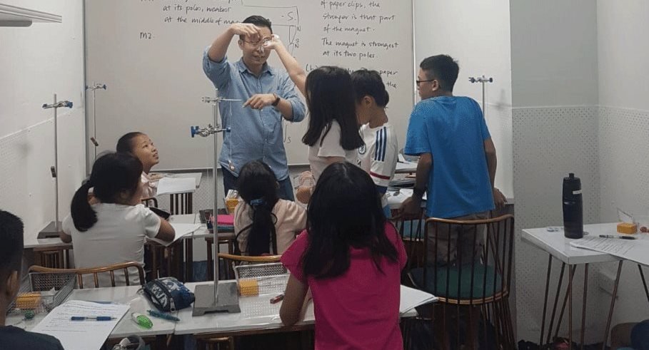 Why a PSLE Science Tutor Is Important: Know Everything